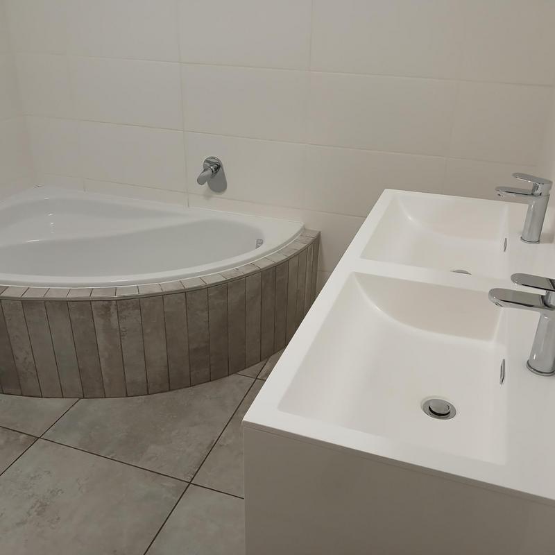4 Bedroom Property for Sale in Amandelrug Western Cape